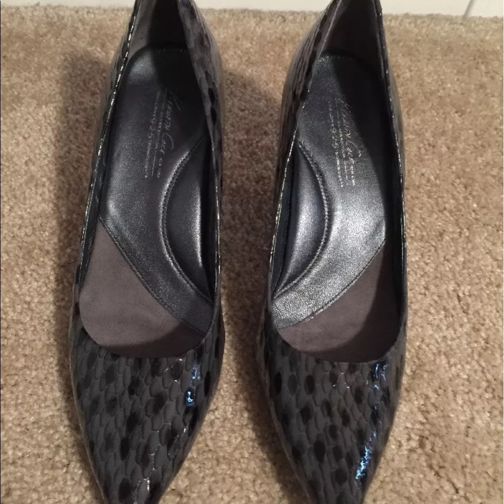 Kenneth Cole 925 silver fox patent leather pumps shoes size 9.5 - Picture 7 of 7